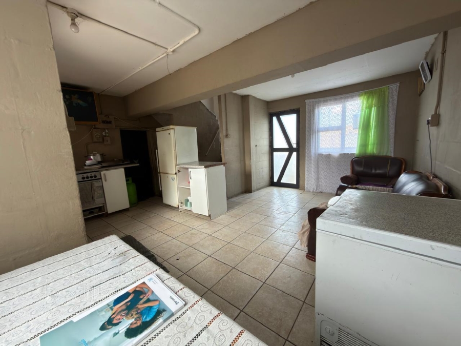 5 Bedroom Property for Sale in Belhar Western Cape